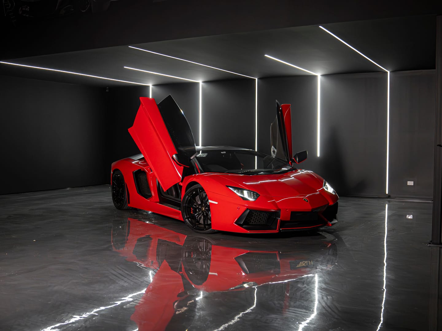 Lamborghini Aventador Pirelli Edition 5