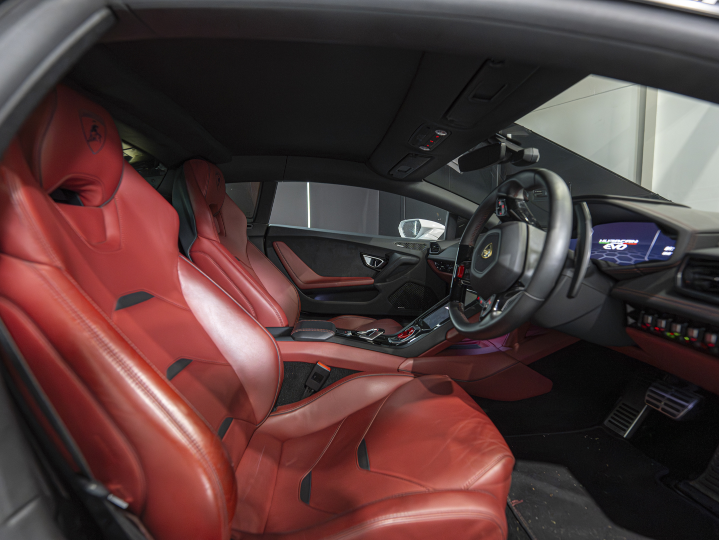 Lamborghini huracan evo 16