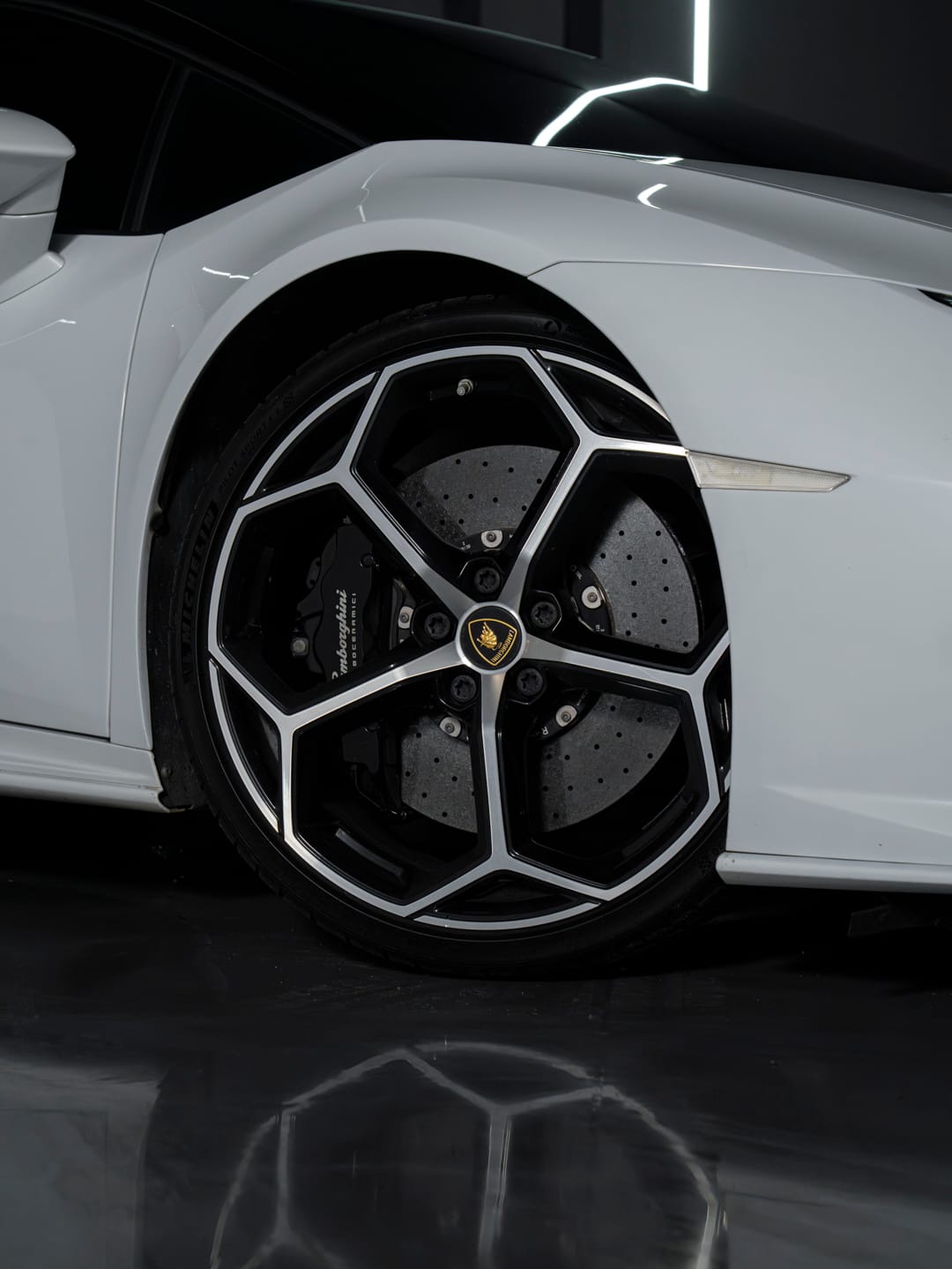 Lamborghini huracan evo 5