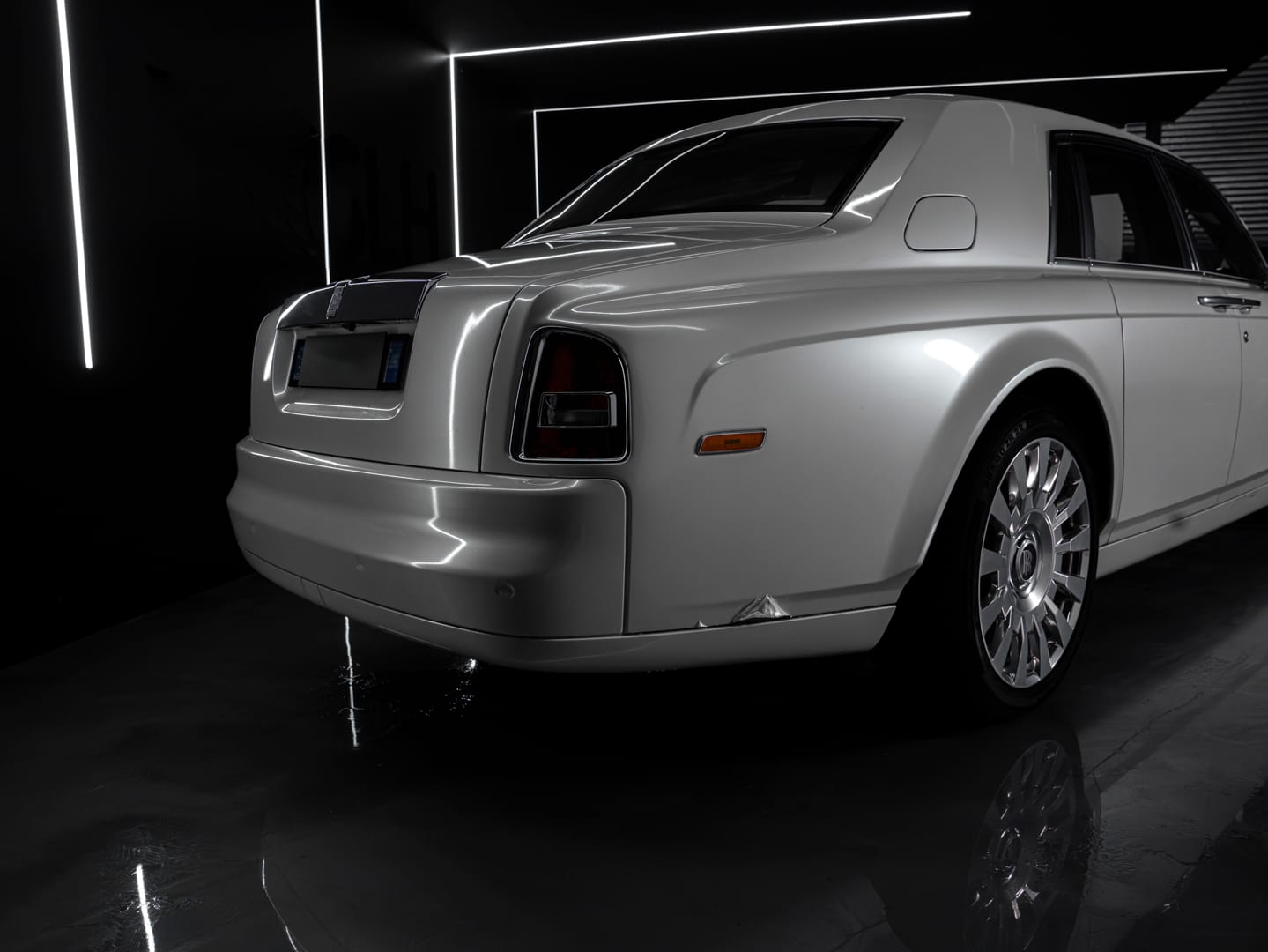 RR Phantom B 3