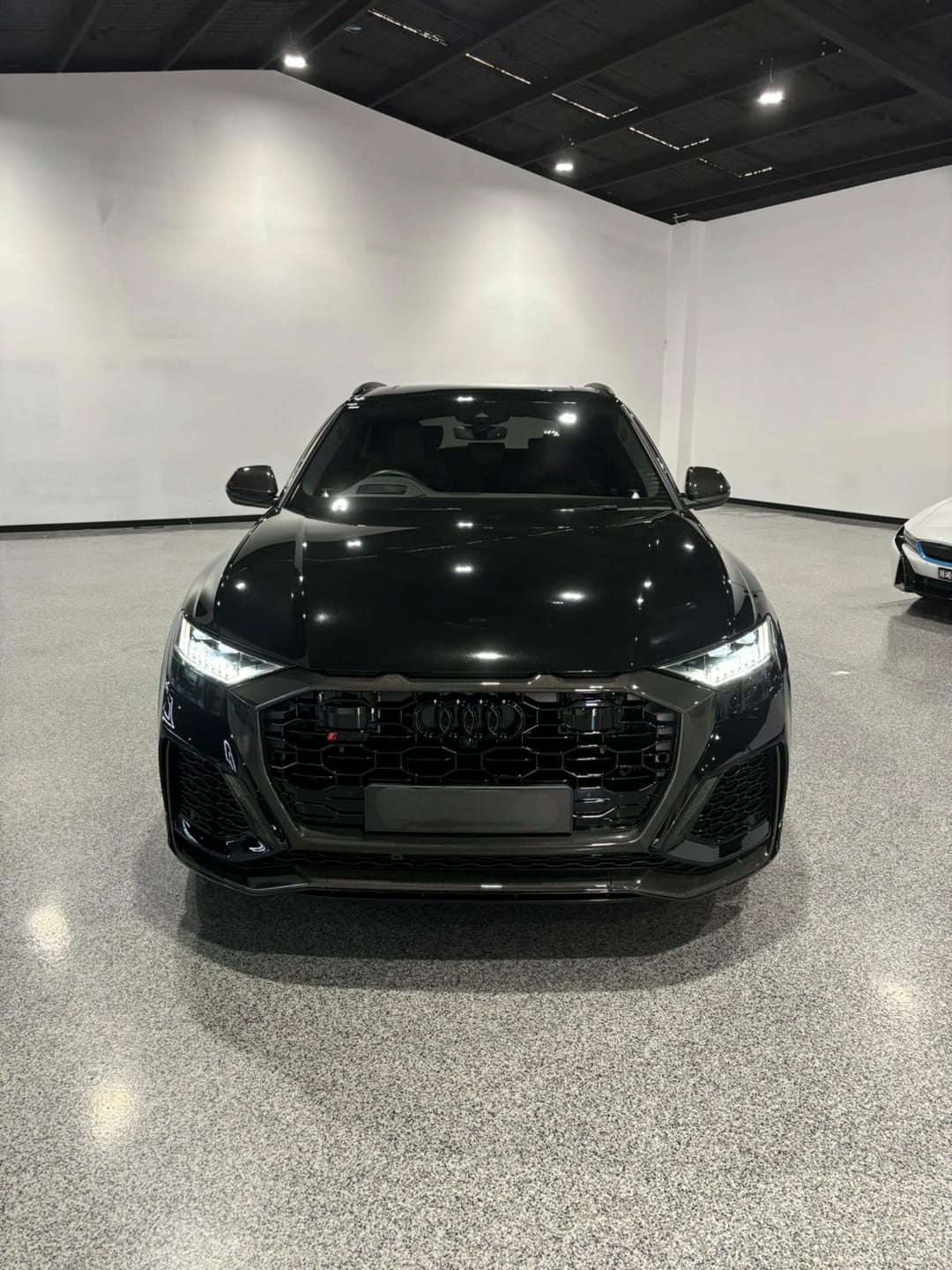 audi rsq8 10