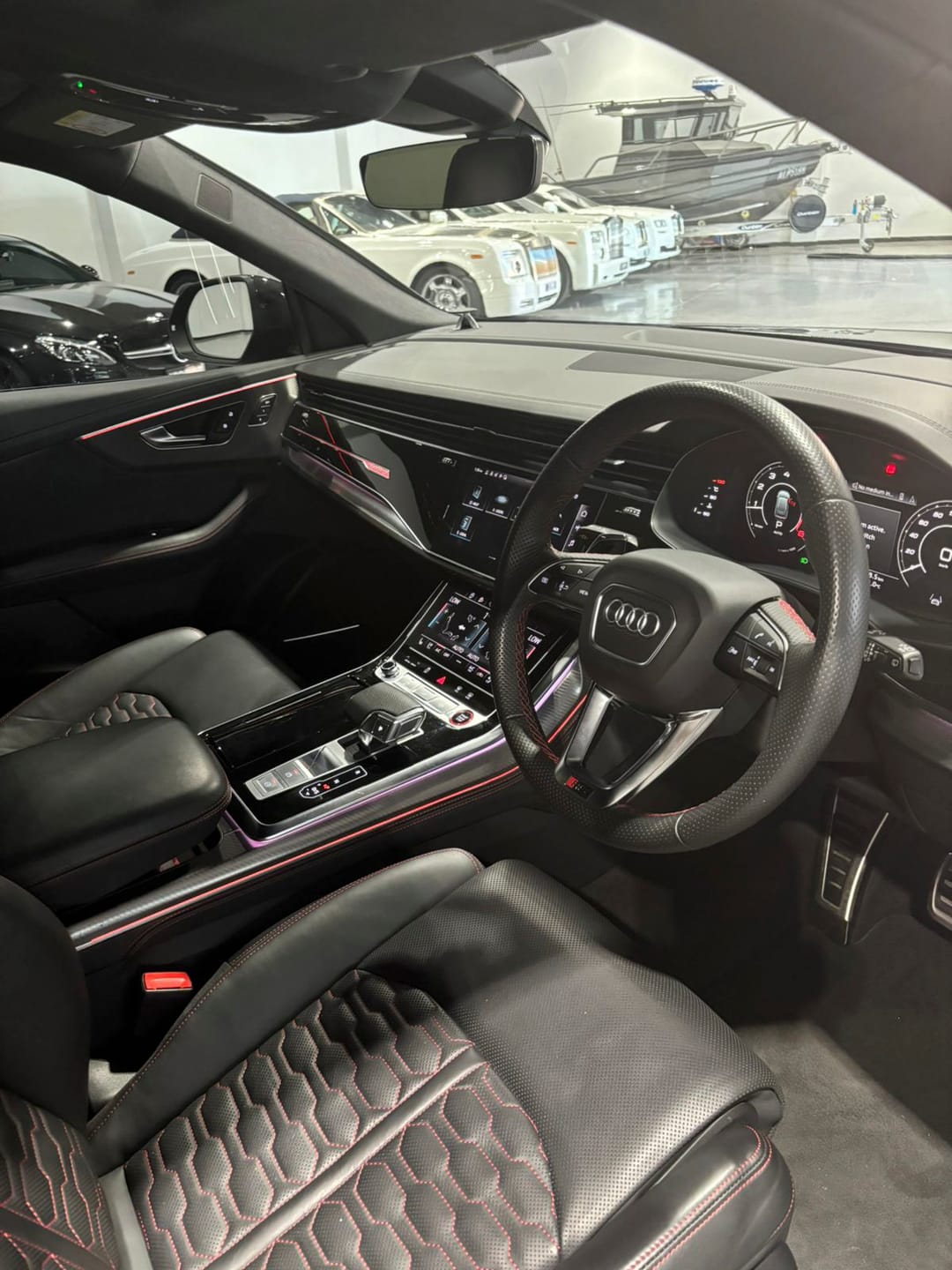 audi rsq8 2