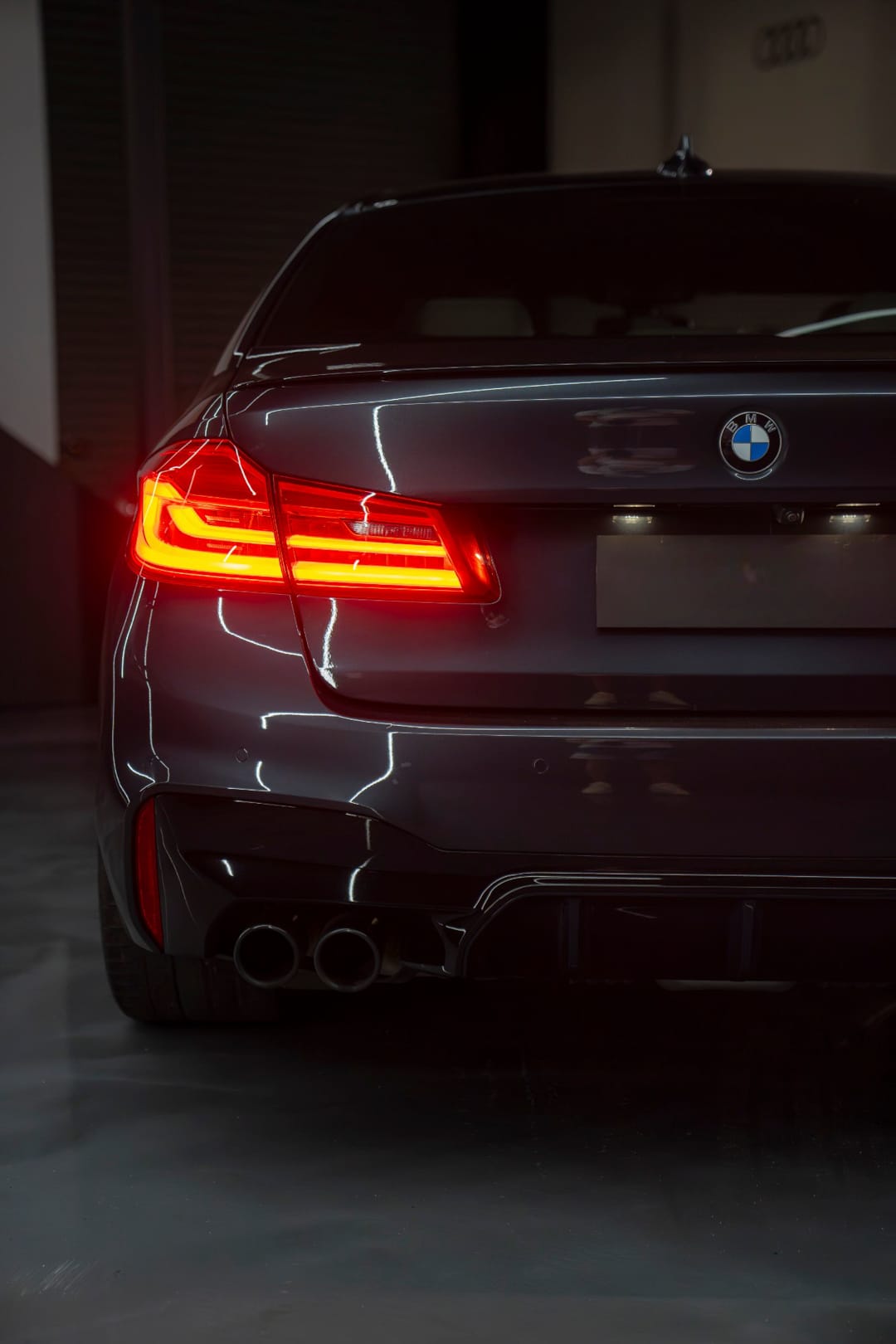 bmw m5 competition black 4