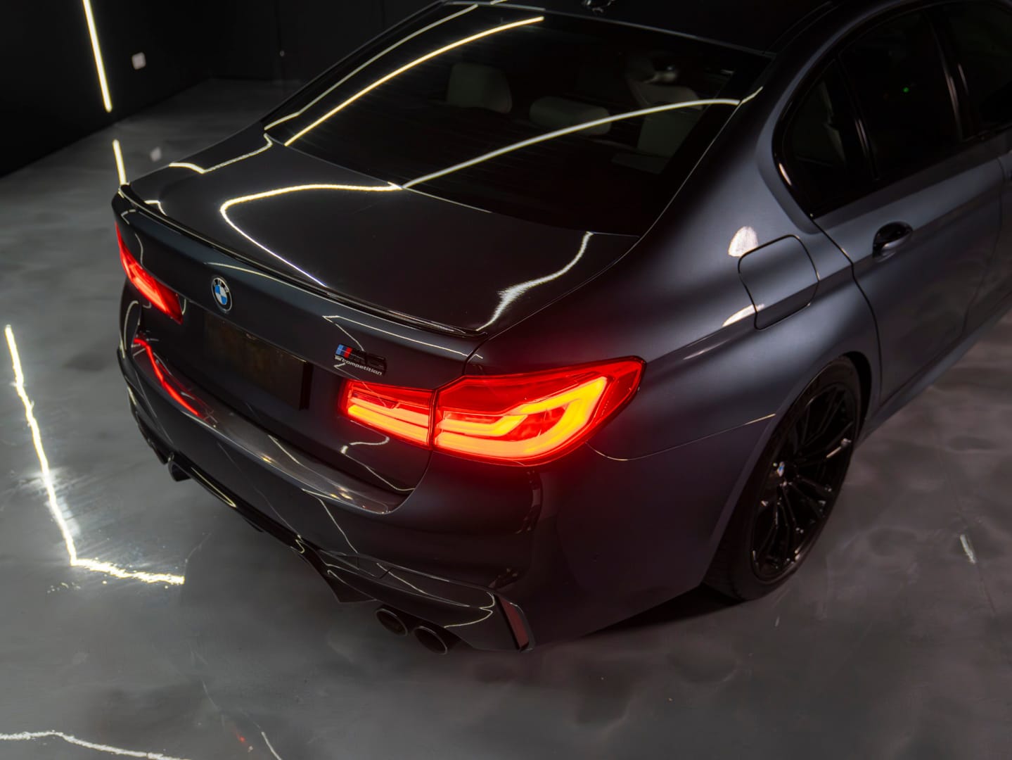 bmw m5 competition black 5