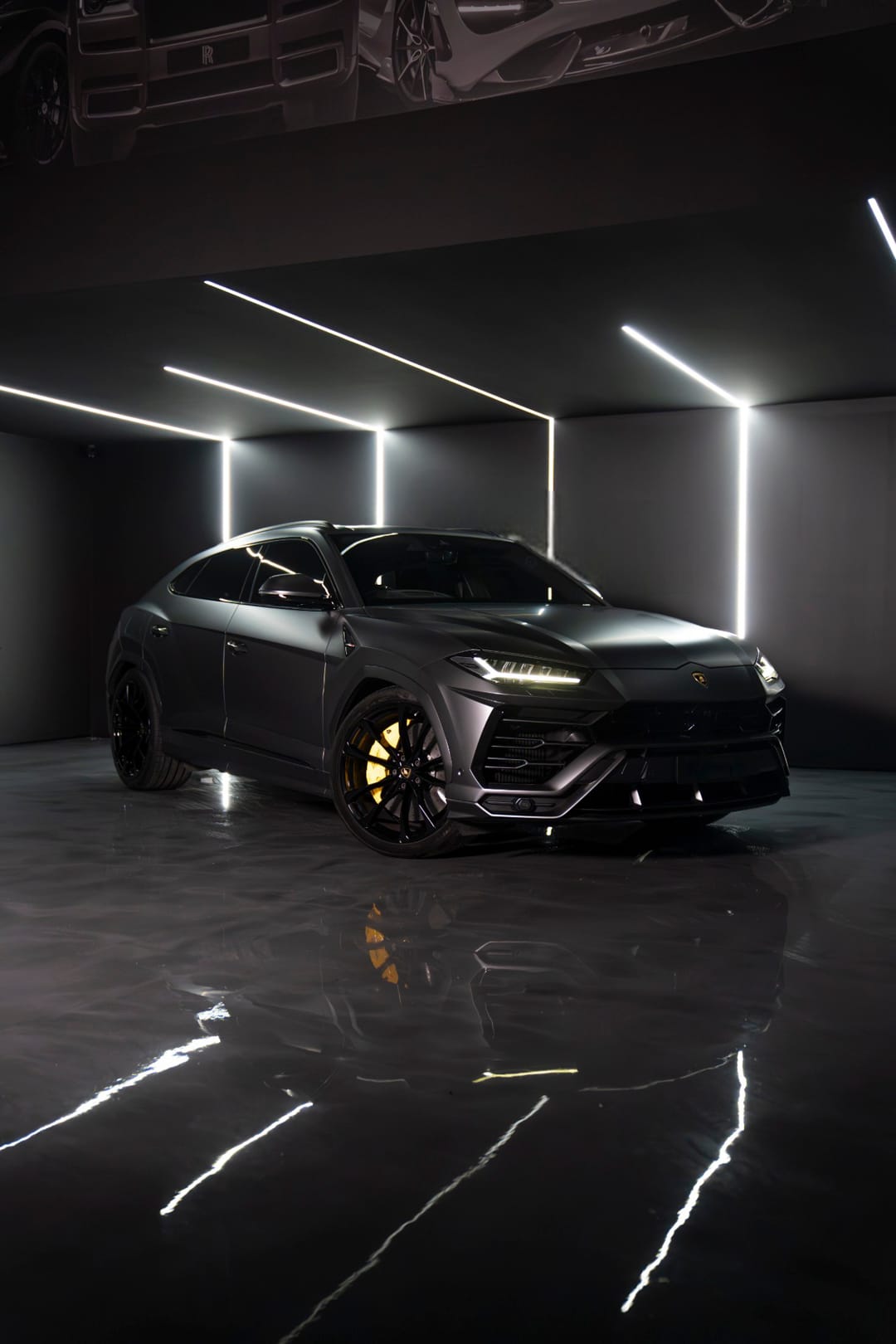 lamborghini urus grey 1