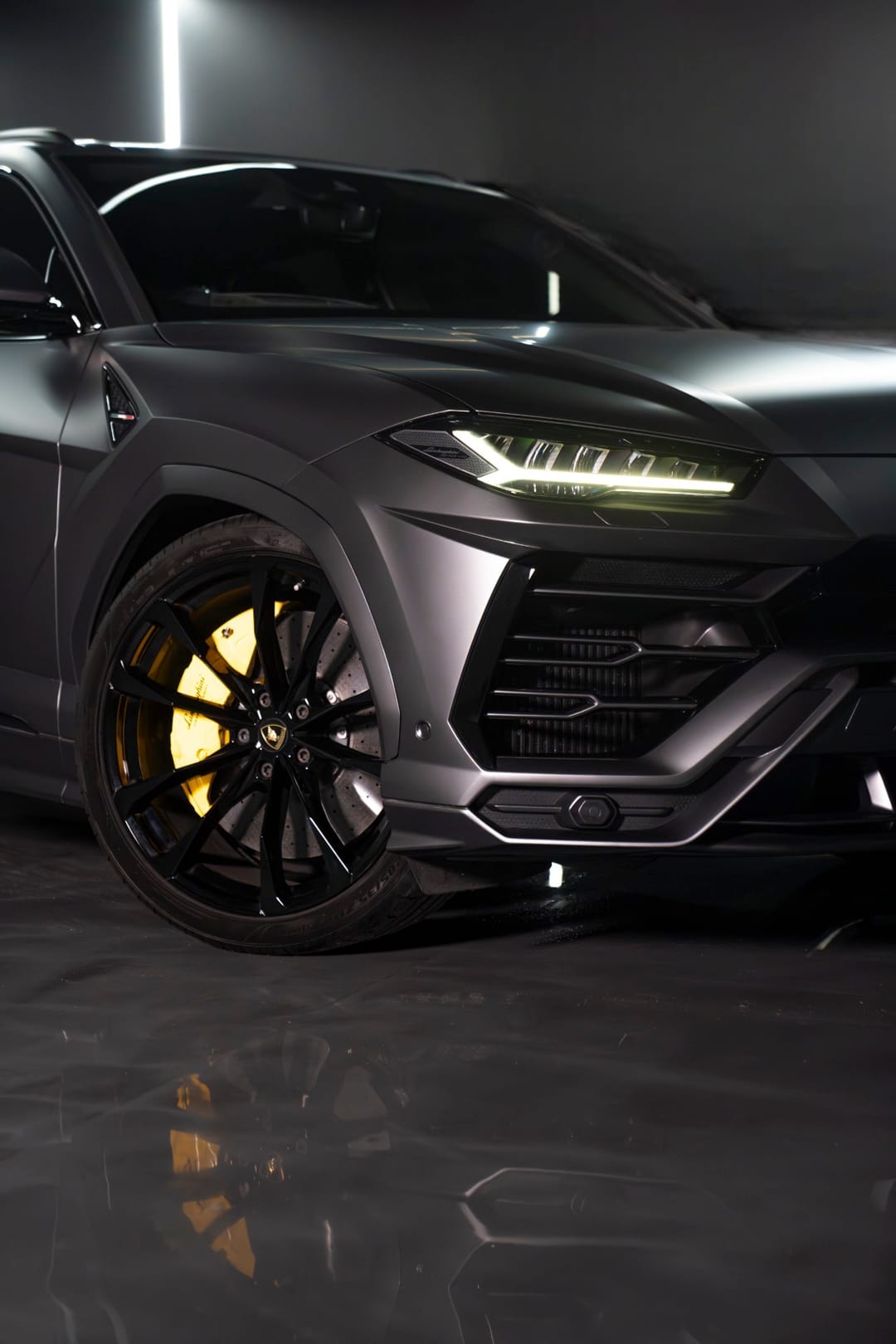 lamborghini urus grey 2