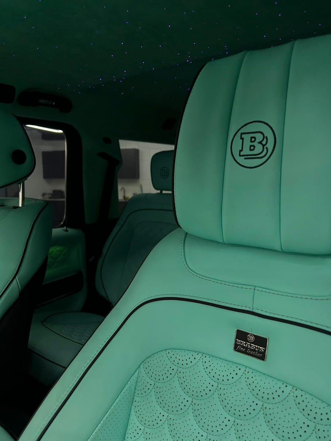 mecedes g63 brabus G900 6
