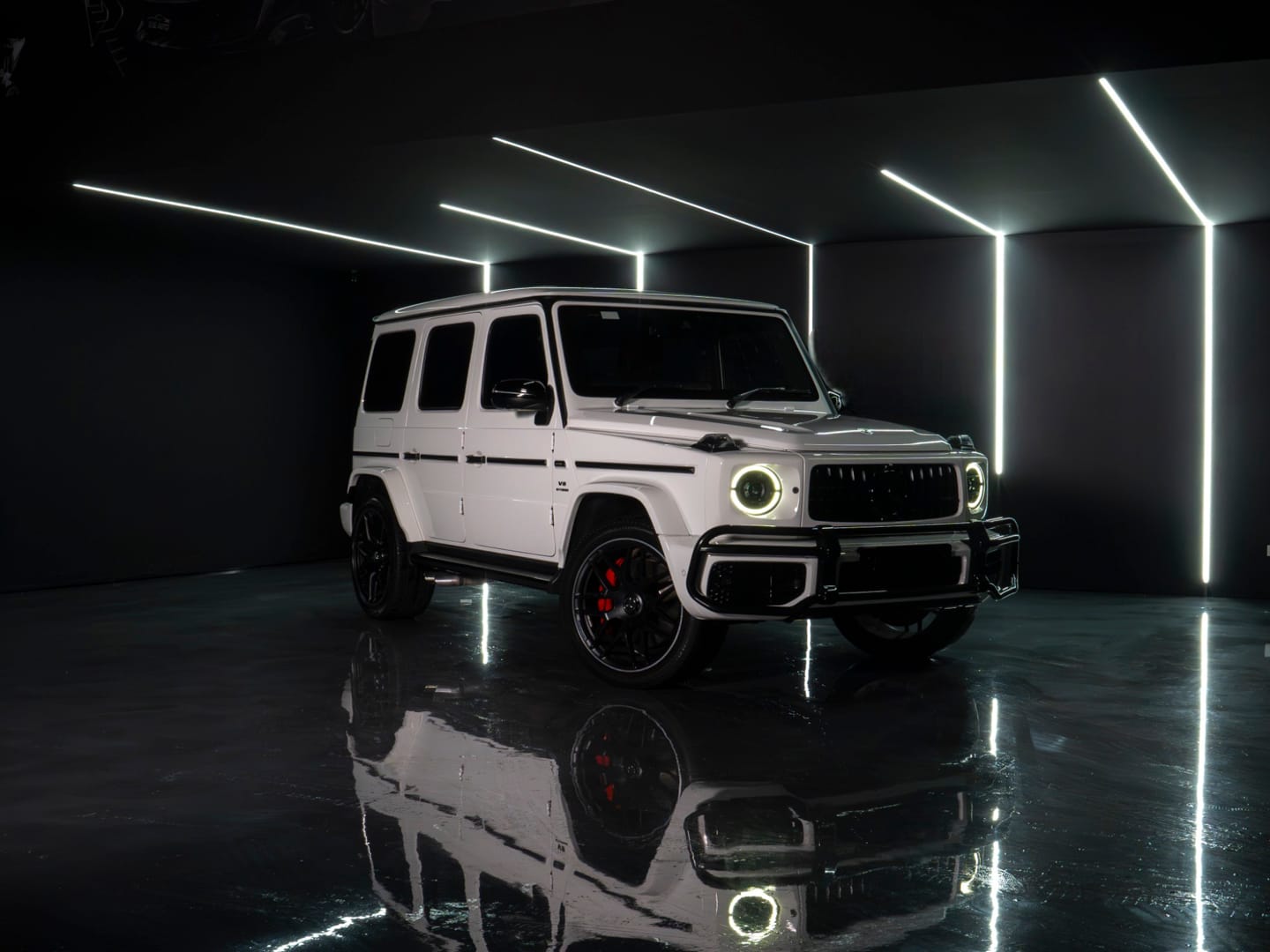 mercedese g63 white 1